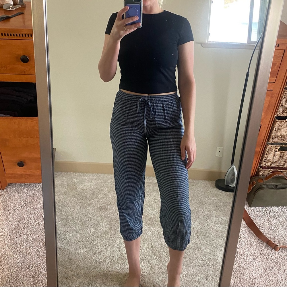 Women's Blue and Beige Thai Capris